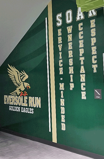 eversole run elementary wall graphics